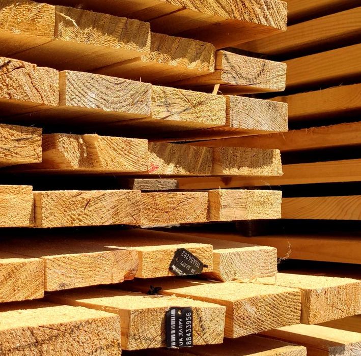 Пиломатеріали оптом та вроздріб | Будівельний ліс
