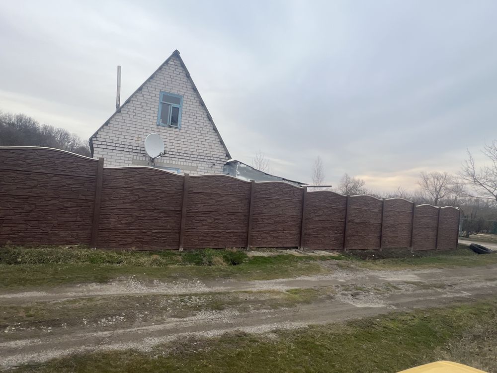 Продам дачу в СТ « Меліоратор»