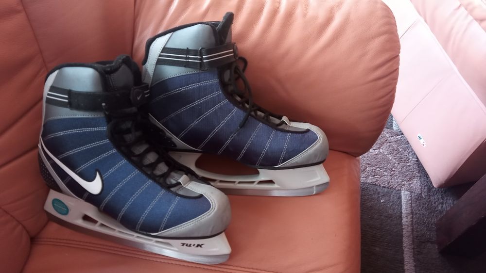 Łyżwy Nike Płoza Bauer. Rozmiar 45,5 Wkładka 29,5 cm. Super stan