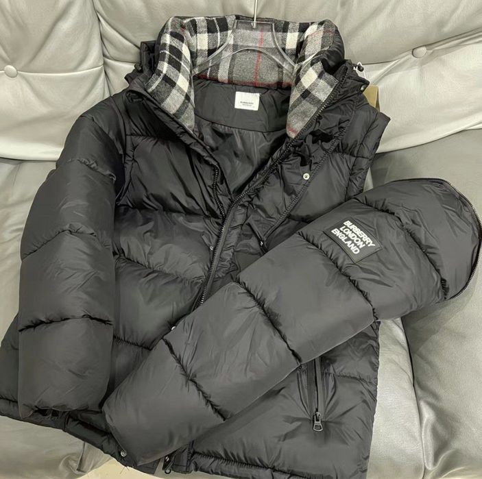 Пуховик Burberry