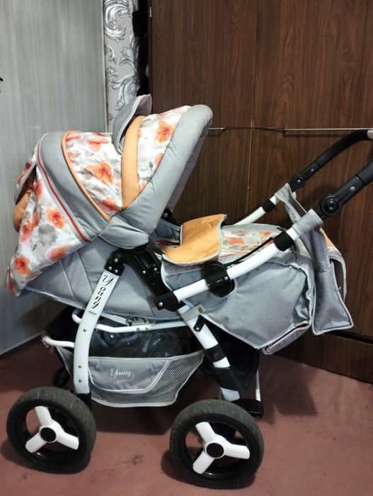 Коляска  , три в одном