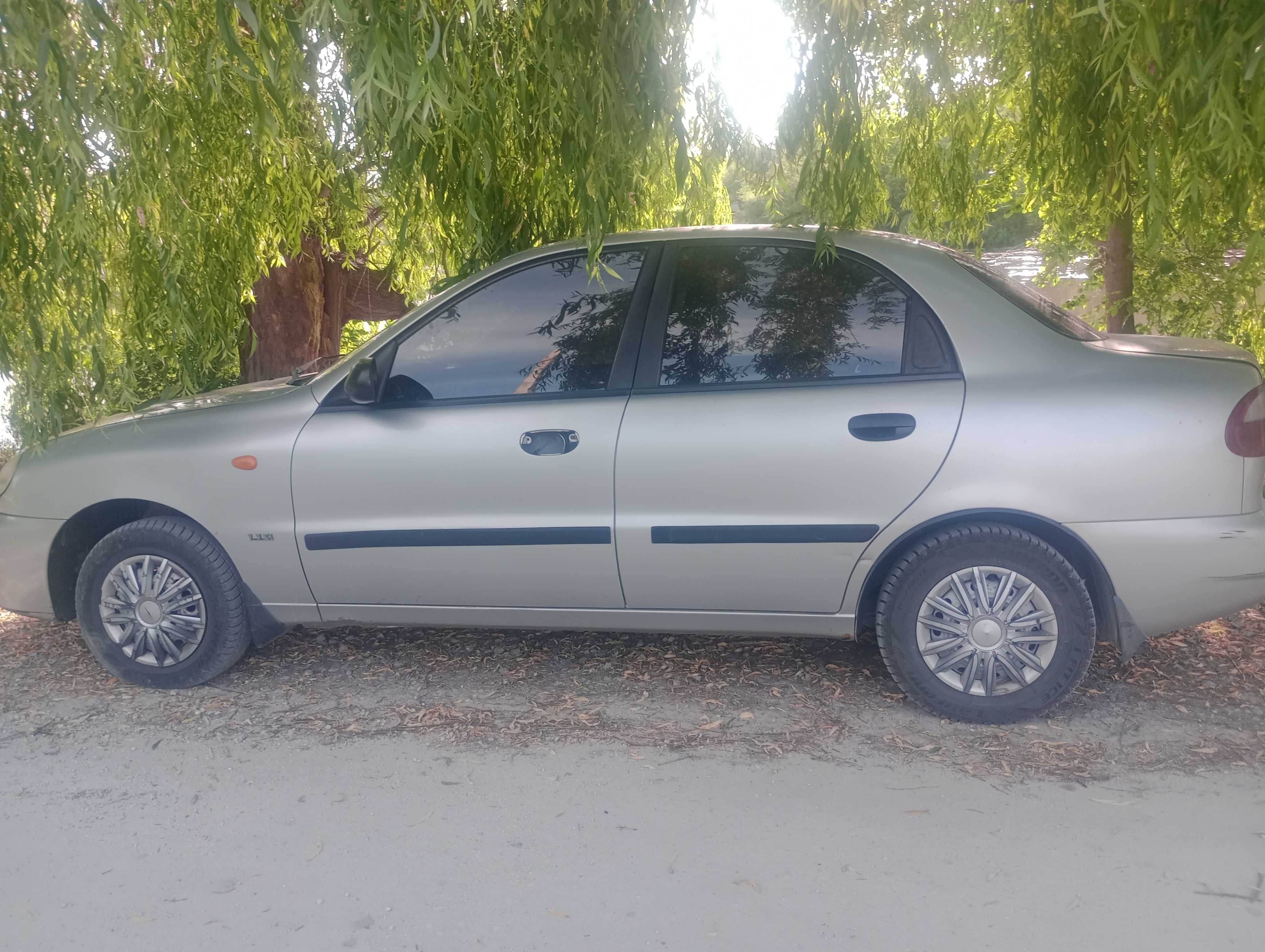 АвтомобільтД Сенс