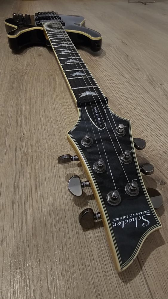 Schecter omen extreme