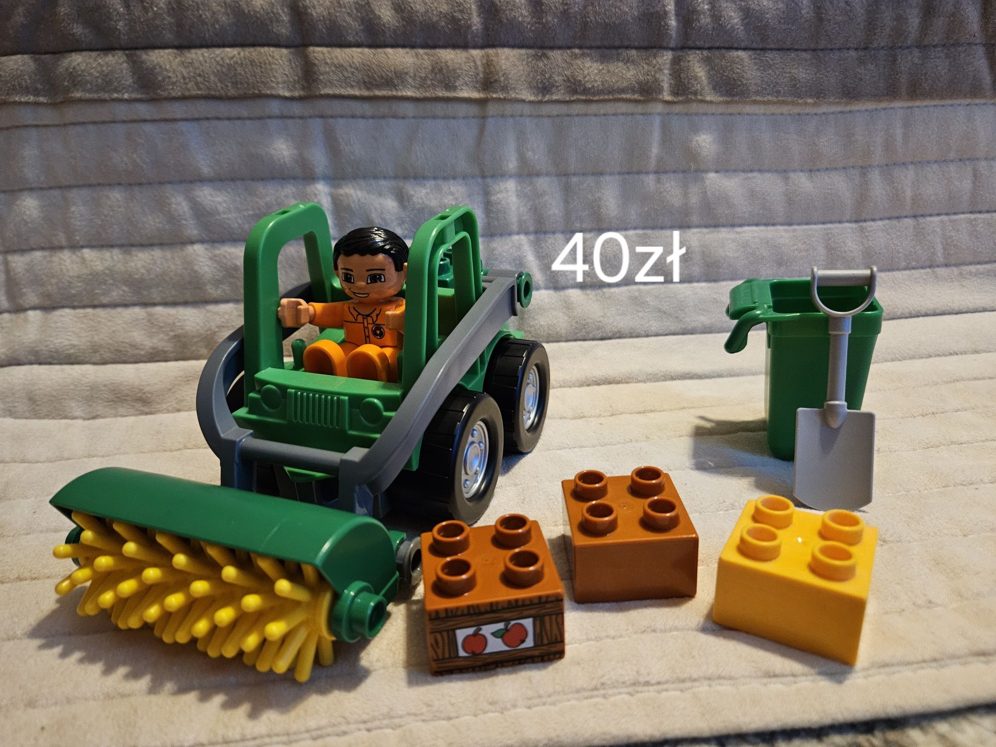 Klocki Lego Duplo traktor