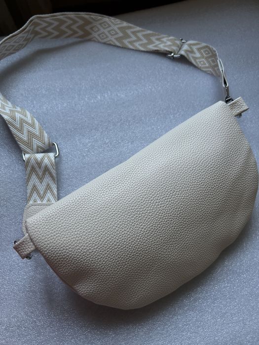 Бананка женская новая