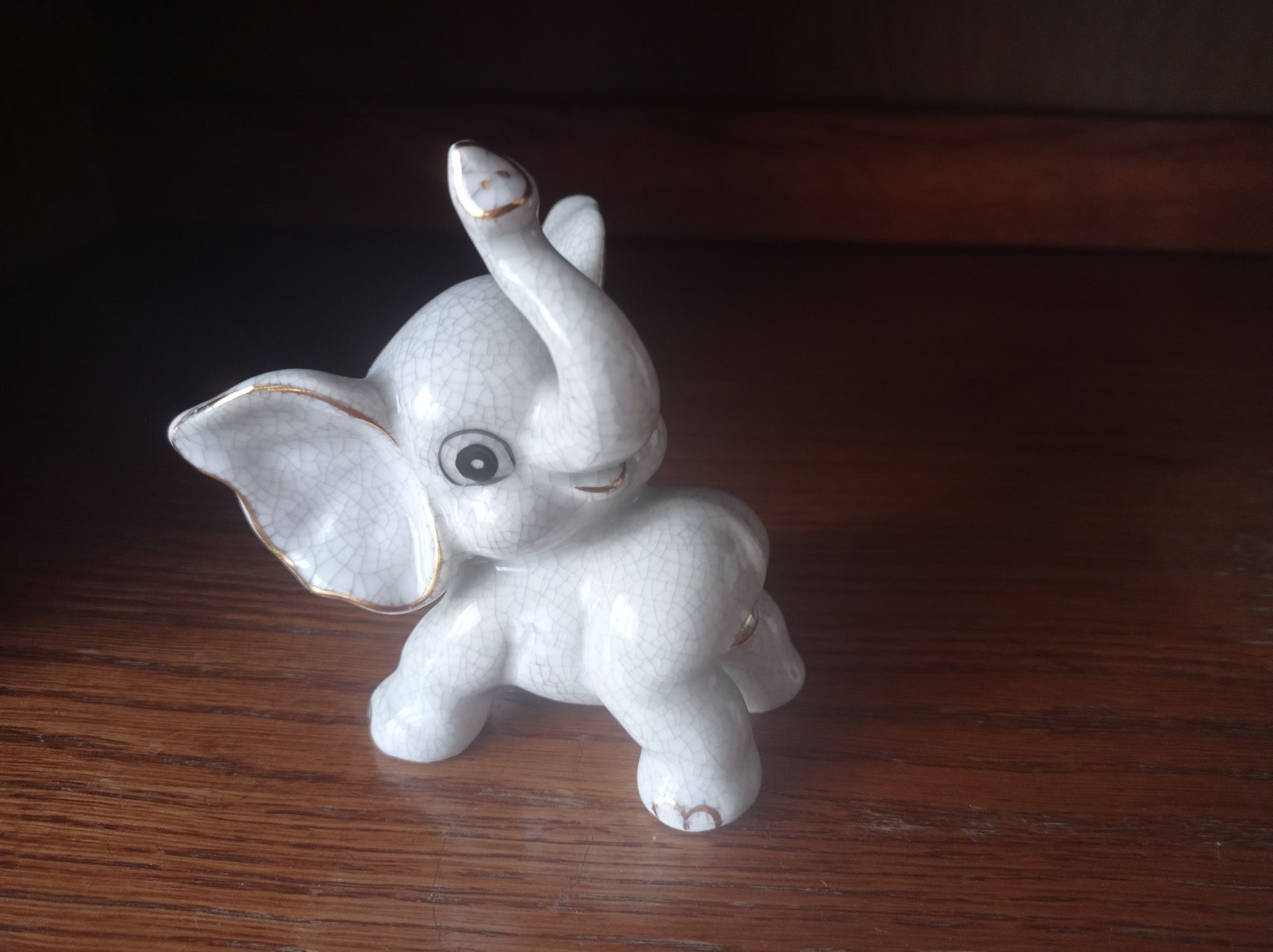 Porcelanowy Sygnowany Słoń EM Exclusive Collection