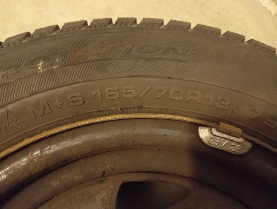 Koła 4 felgi opony zimowe MS 165 / 70 R13 Ford Fiesta