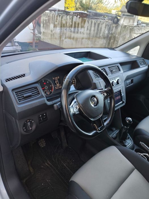 Volkswagen Caddy maxi 2.0tdi Full Extras