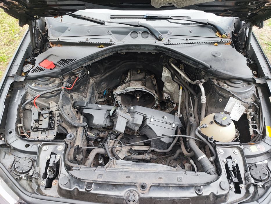 BMW F20 116i N13B16 na części klapa sterownik skrzynia drzwi lampa