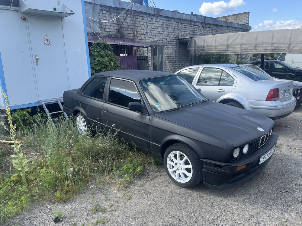 Продам bmw e30 m50