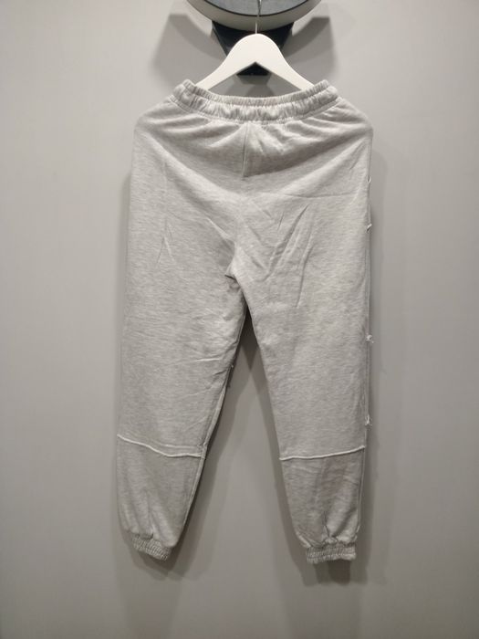 Жіночі спортивні штани