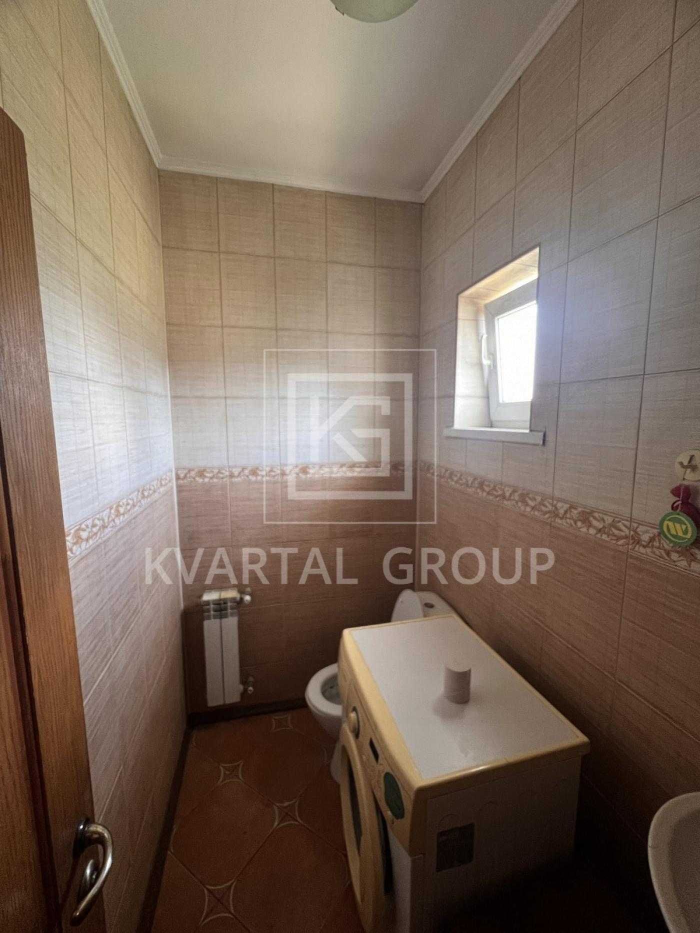 Будиночок з просторою ділянкою ! Без комісії!