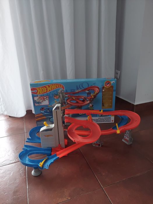 Hot wheels tor samochodowy Mattel  FXN21