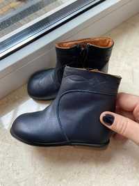 Кожаные демисезонные ботиночки для девочки, 20 размер Италия