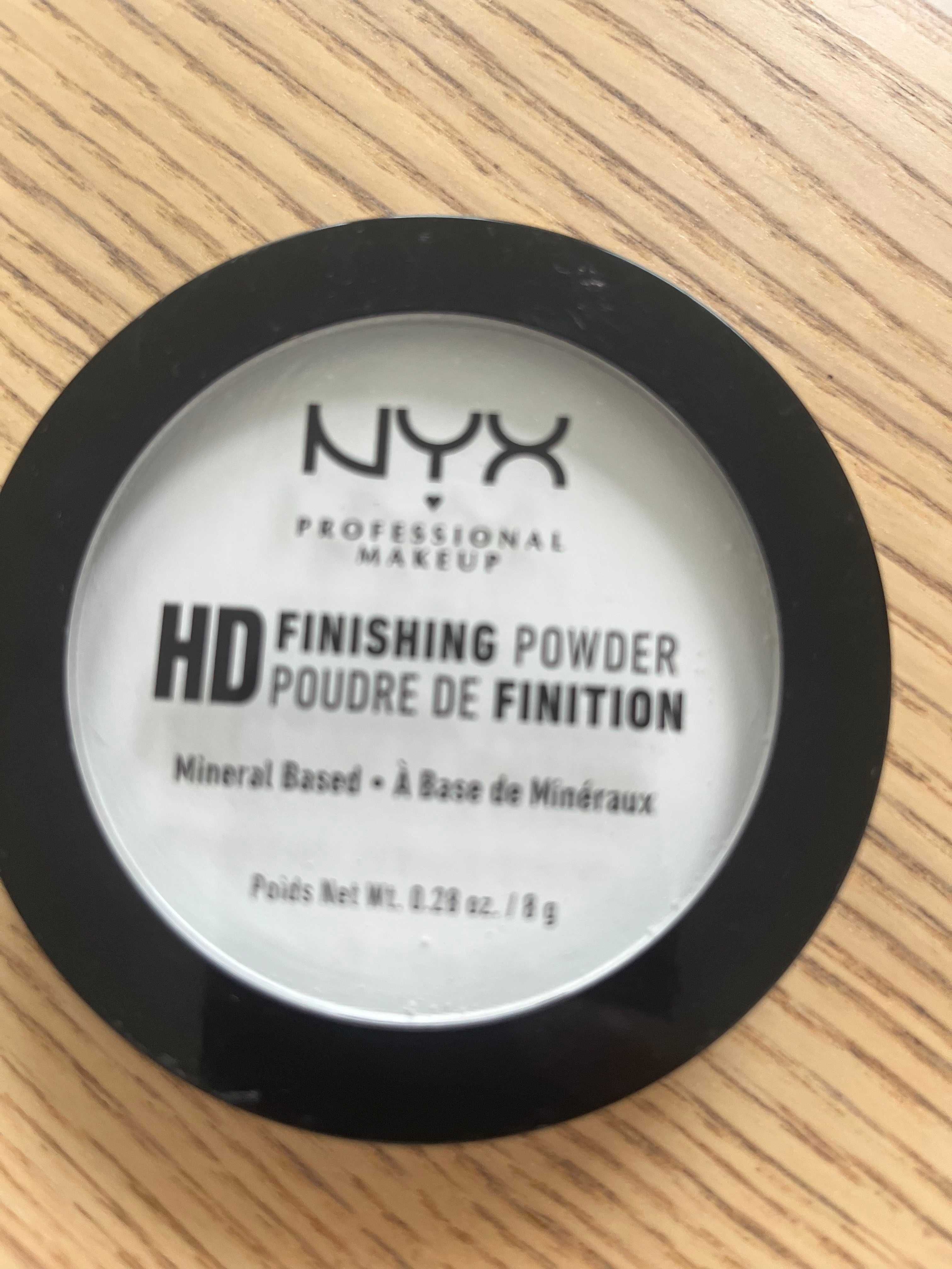 NYX High Definition Finishing Powder  puder transparentny