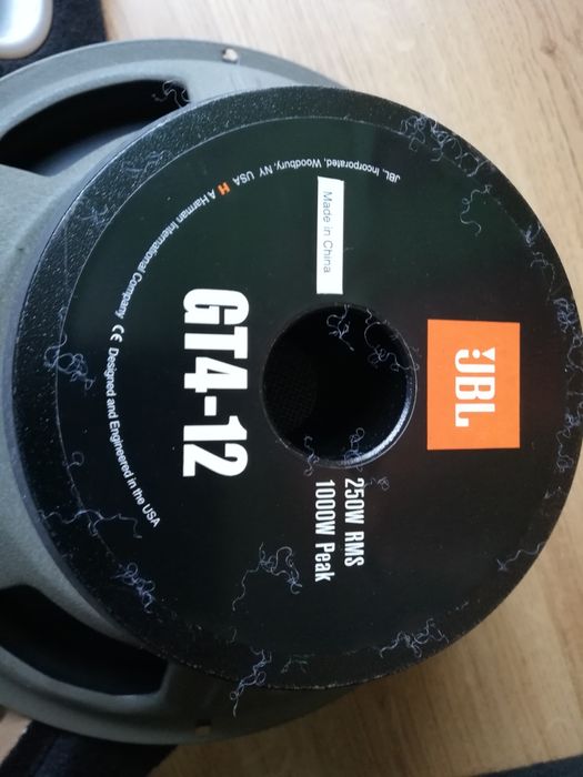 Sprzedam skrzynię basową JBL