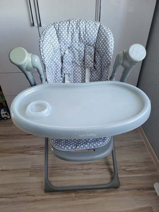Krzesełko z huśtawką 2w1