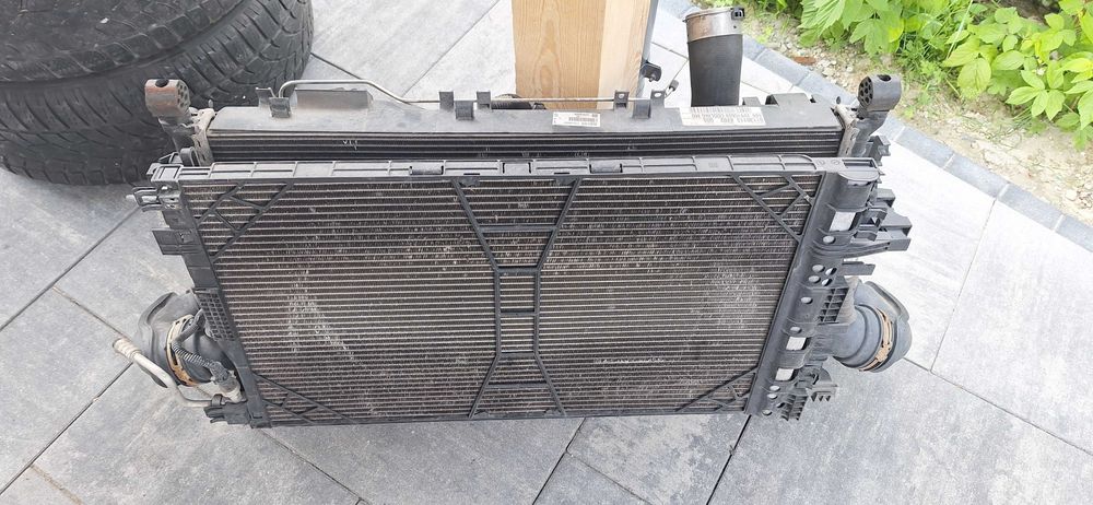 Pas przedni Chlodnice Wentylatory Komplet Opel Insignia Diesel LIFT