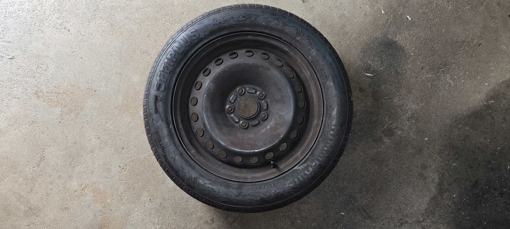 Pneu com jante ferro 16"