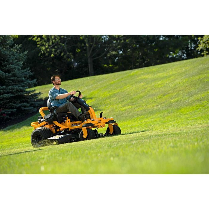 Cub Cadet Zero Turn XZ6 S127 Ultima KAWASAKI traktor ogrodowy kosiarka