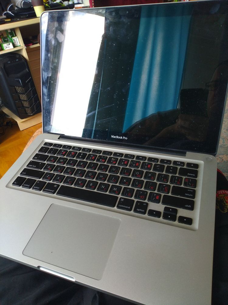 Макбук продам MacBook Pro a1278