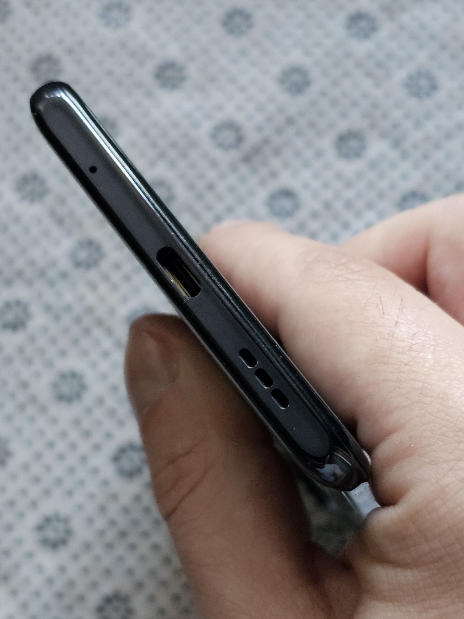 Redmi Note 10 pro 6/128 как новый