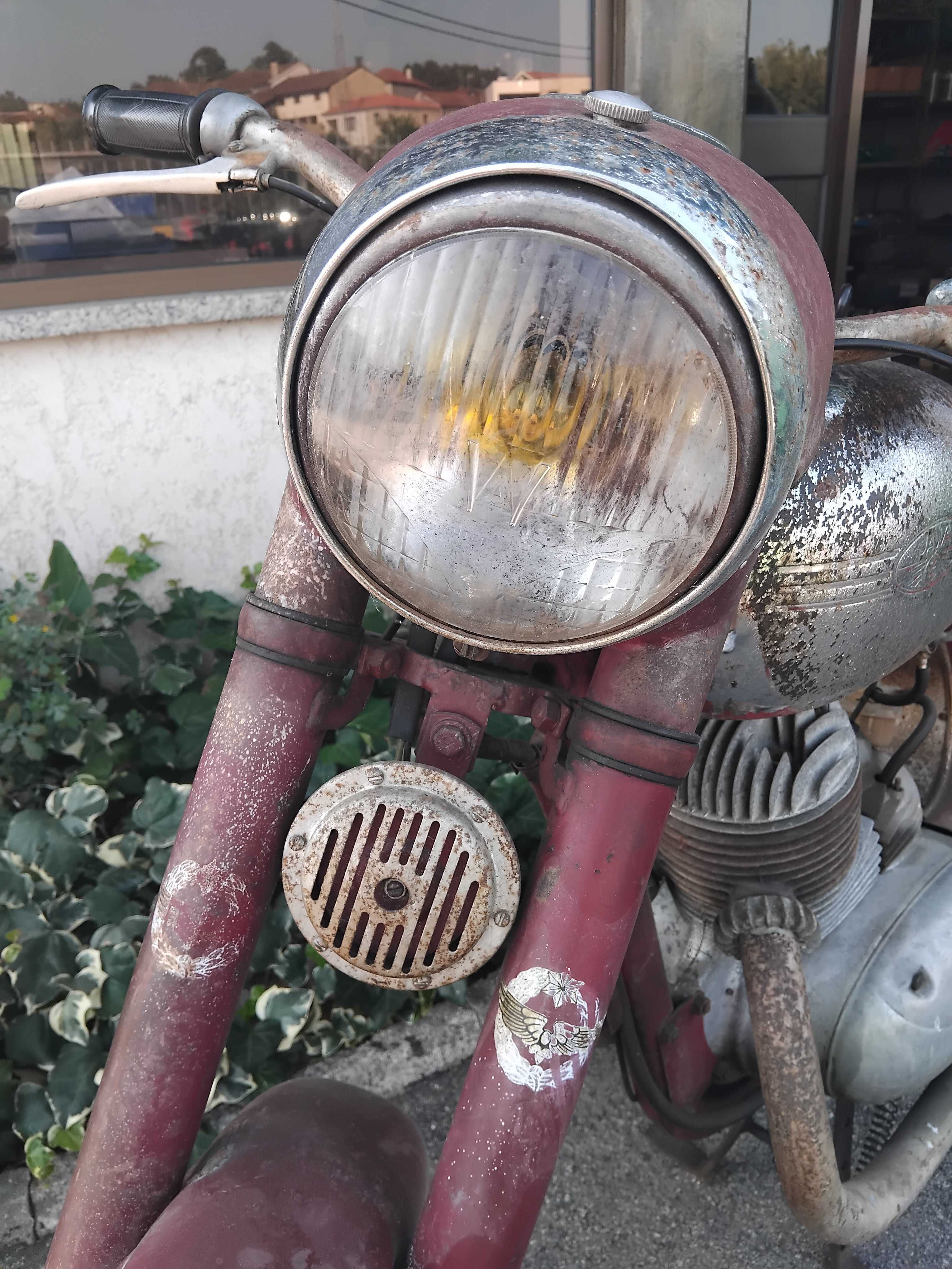 Jawa duzentos cinquenta cc 1955