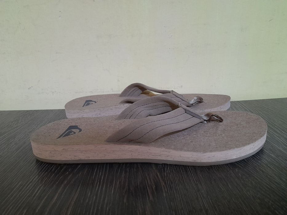 Коркові шкіряні сандалі в'єтнамки шльопанці Quiksilver