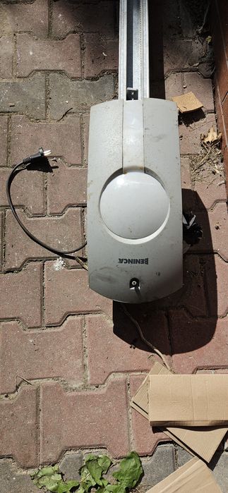 Napęd do bramy garażowej Beninca