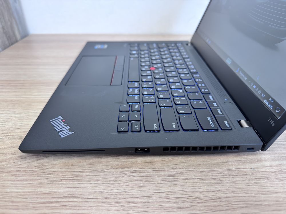 14”FHD IPS Lenovo ThinkPad T14s Gen2 i7-1185G7/16/256 LTE