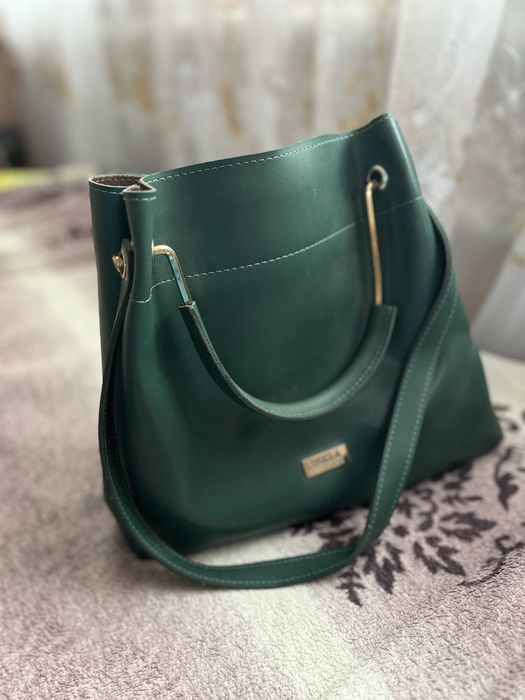 Сумка     жіноча