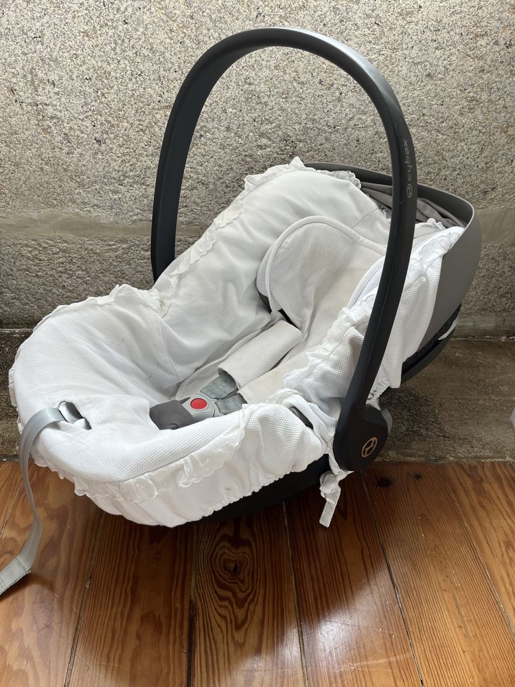 Ovo cybex cinzento