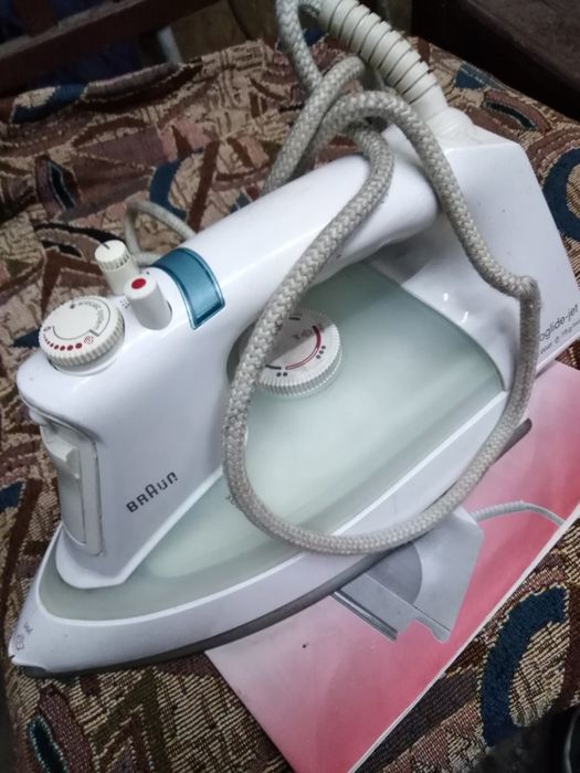 Утюг  браун, рабочий