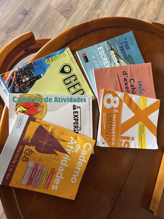Cadernos de atividades 8º ano
