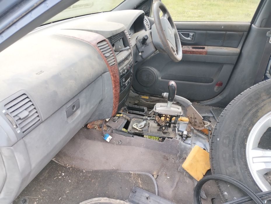 Kia Sorento 3.5 V6 całość lub części odpala