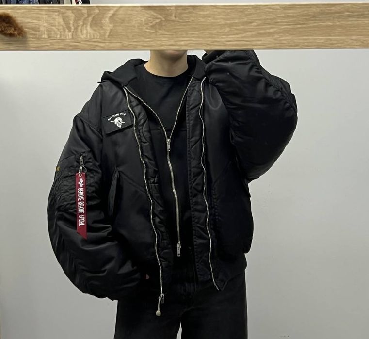 Вінтажний бомбер Alpha Industries MA-2 оверсайз cwu куртка альфа ma-1