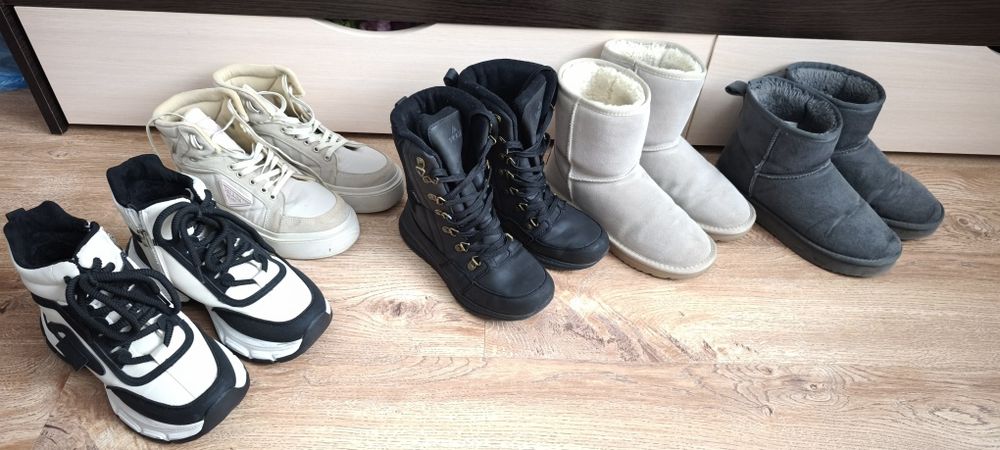 Жіночі зимові черевики із натуральної замші