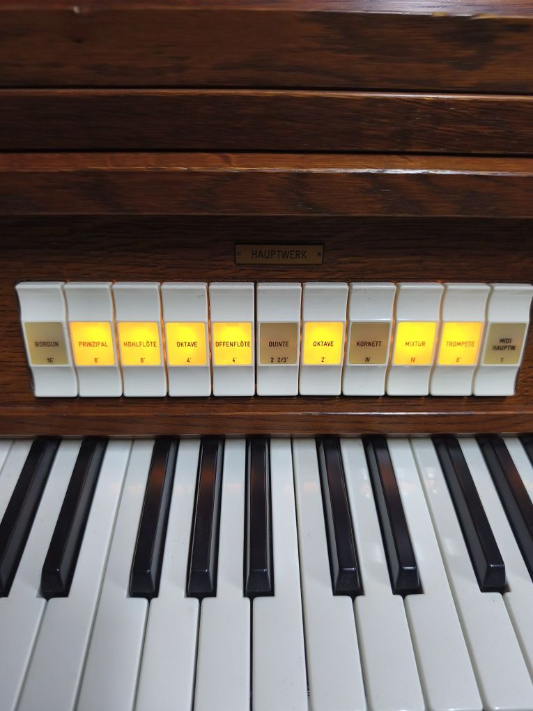 Johannus Opus 20