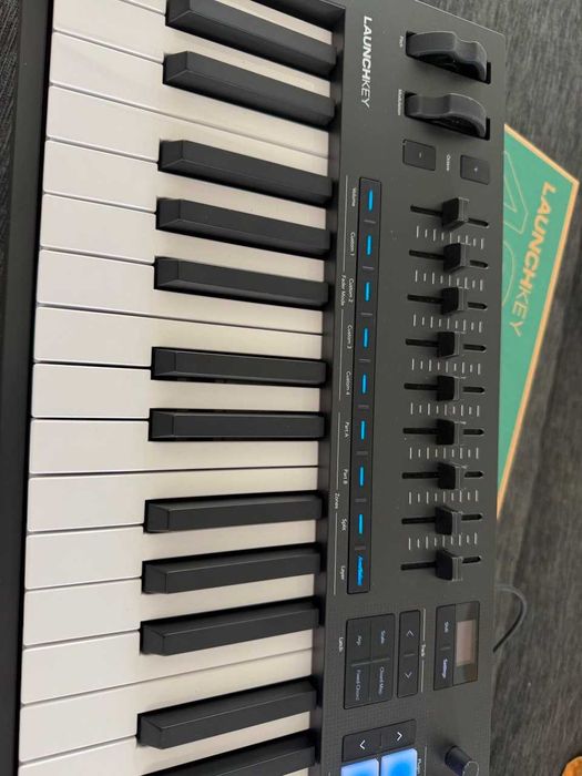Novation Launchkey 49 MK4 – Novo c/GARANTIA – preço especial