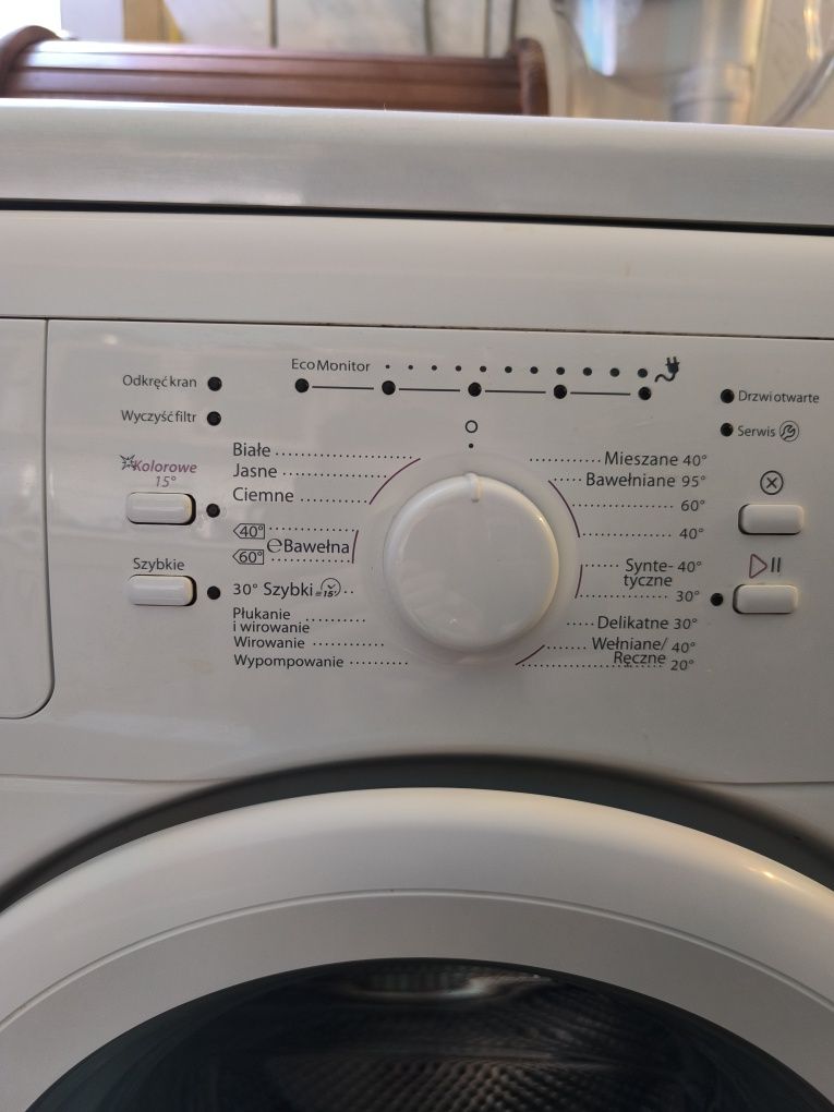 Pralka Whirlpool 6kg wsadu