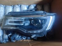 Jeep Grand Cherokee lewy reflektor oryginalny Mopar europa 2017-21