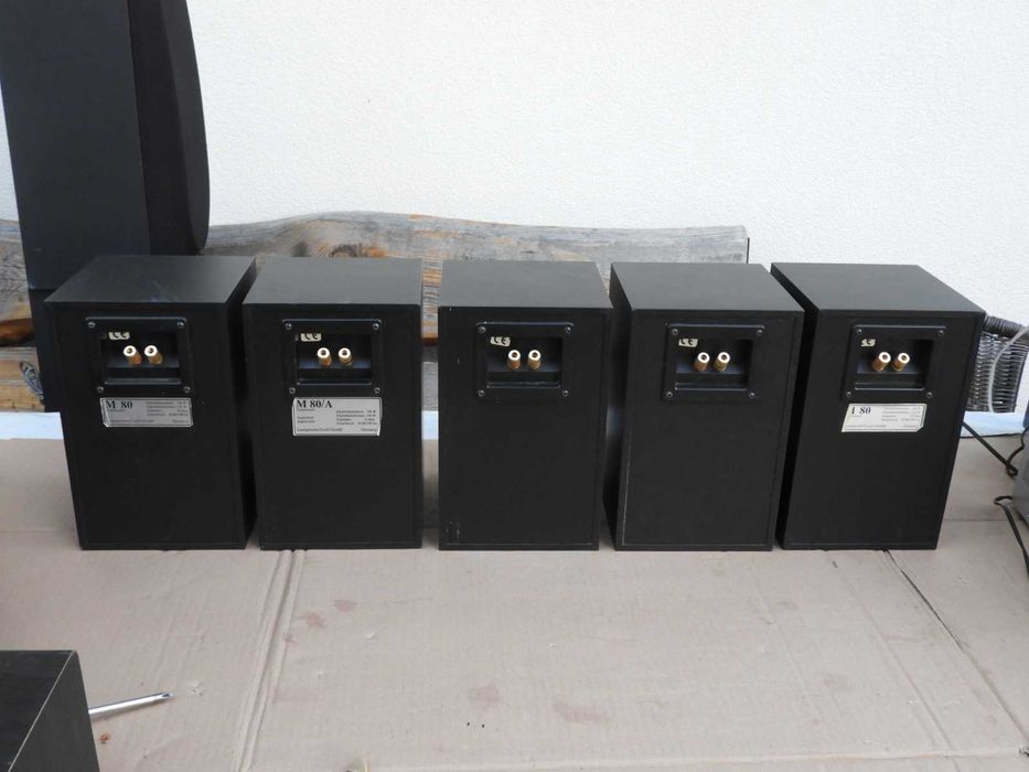 Kolumny Teufel M 80 część zestawu stereo lub kina domowego.