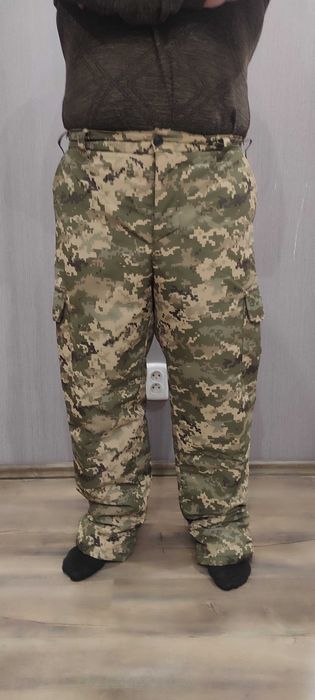 Теплі брюки піксель