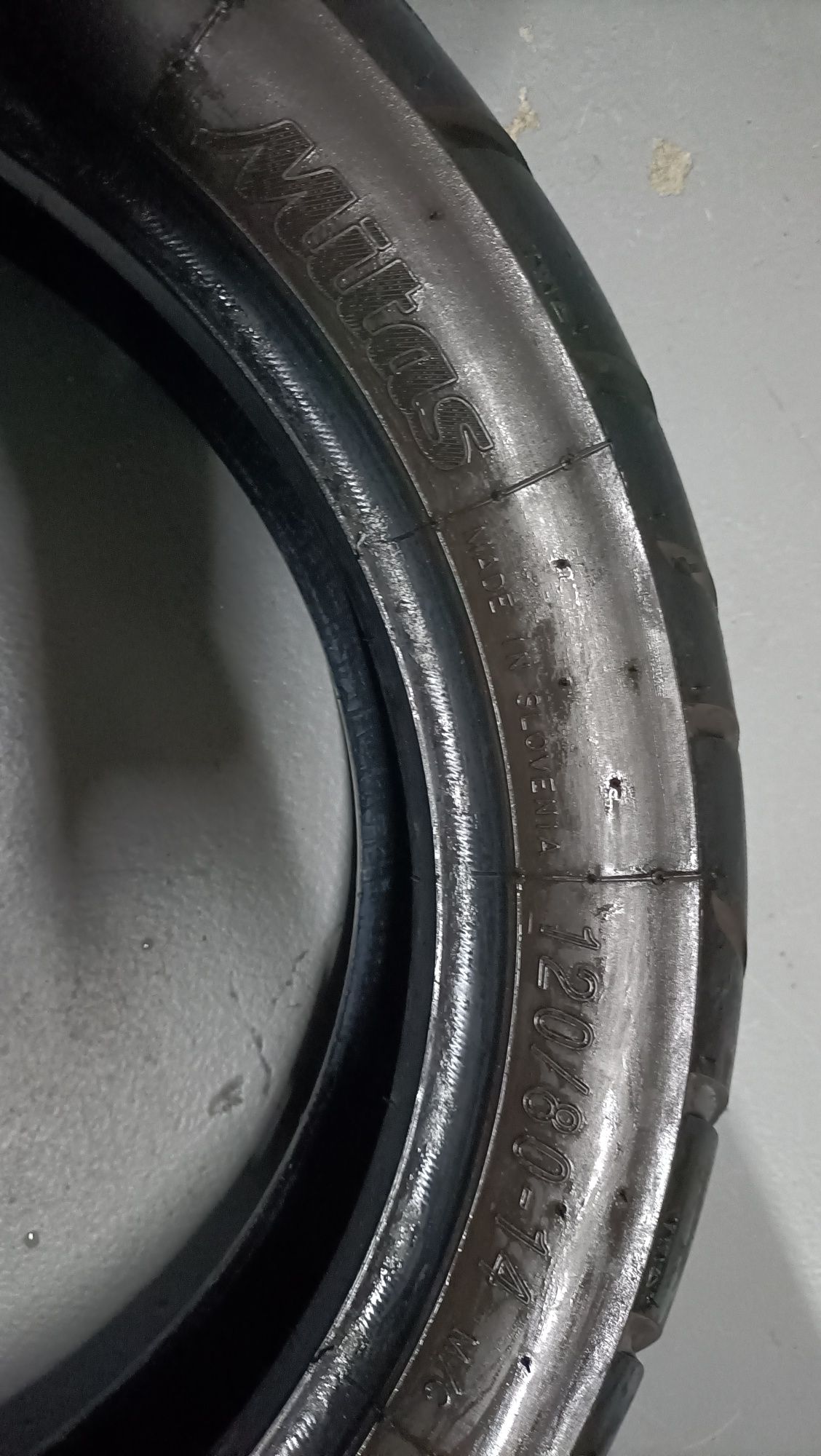 Conjunto pneus de scooter 120/80-14 e 150/70-13