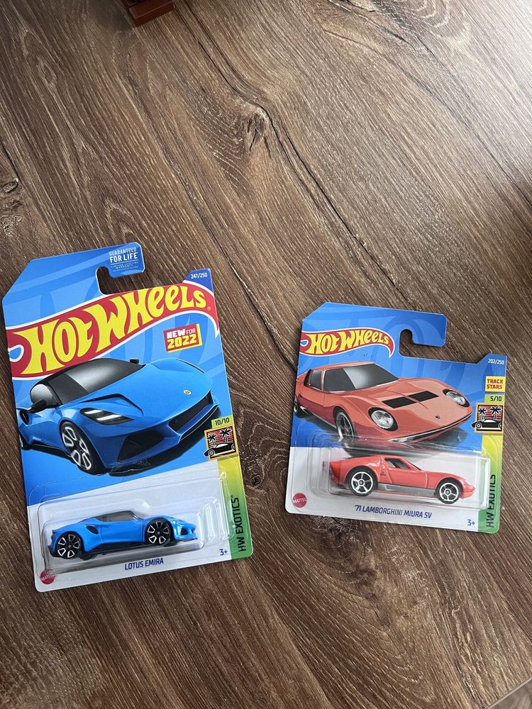 Hot Wheels машинки Lamborghini Miura Lotus Emira