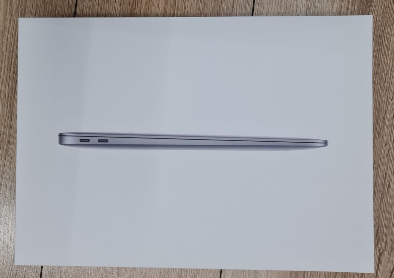 Macbook air m1 256. Nowy. Space Grey.