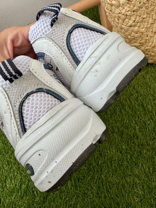 Кросівки жіночі new balance 530