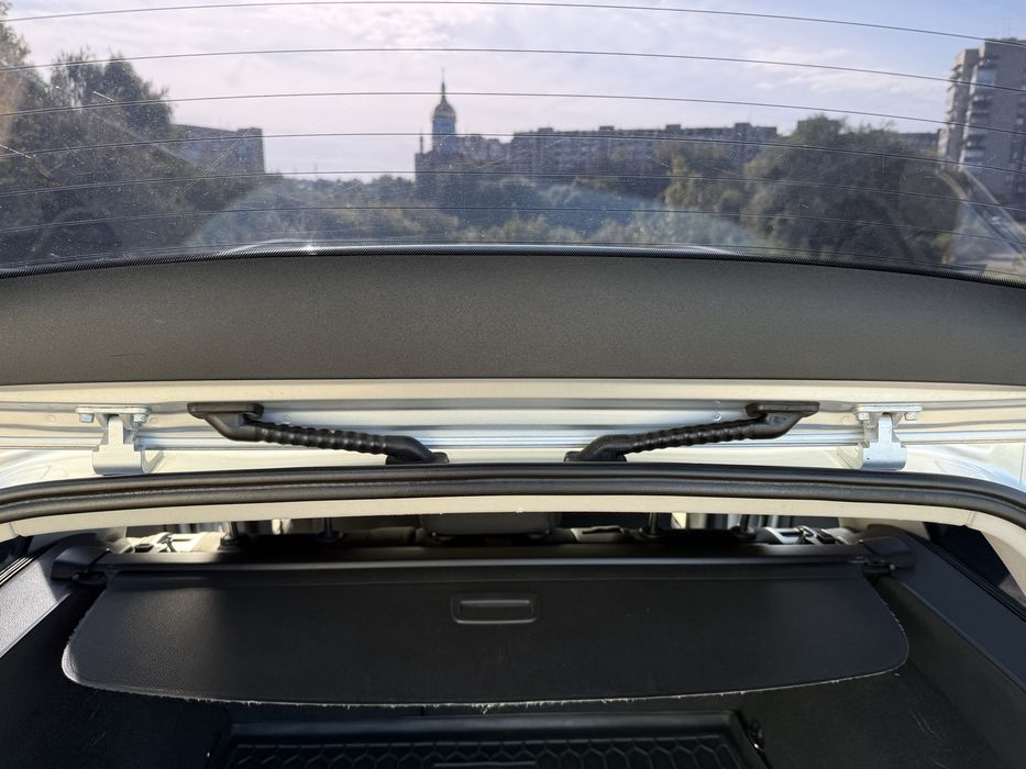 Volkswagen Golf VI універсал