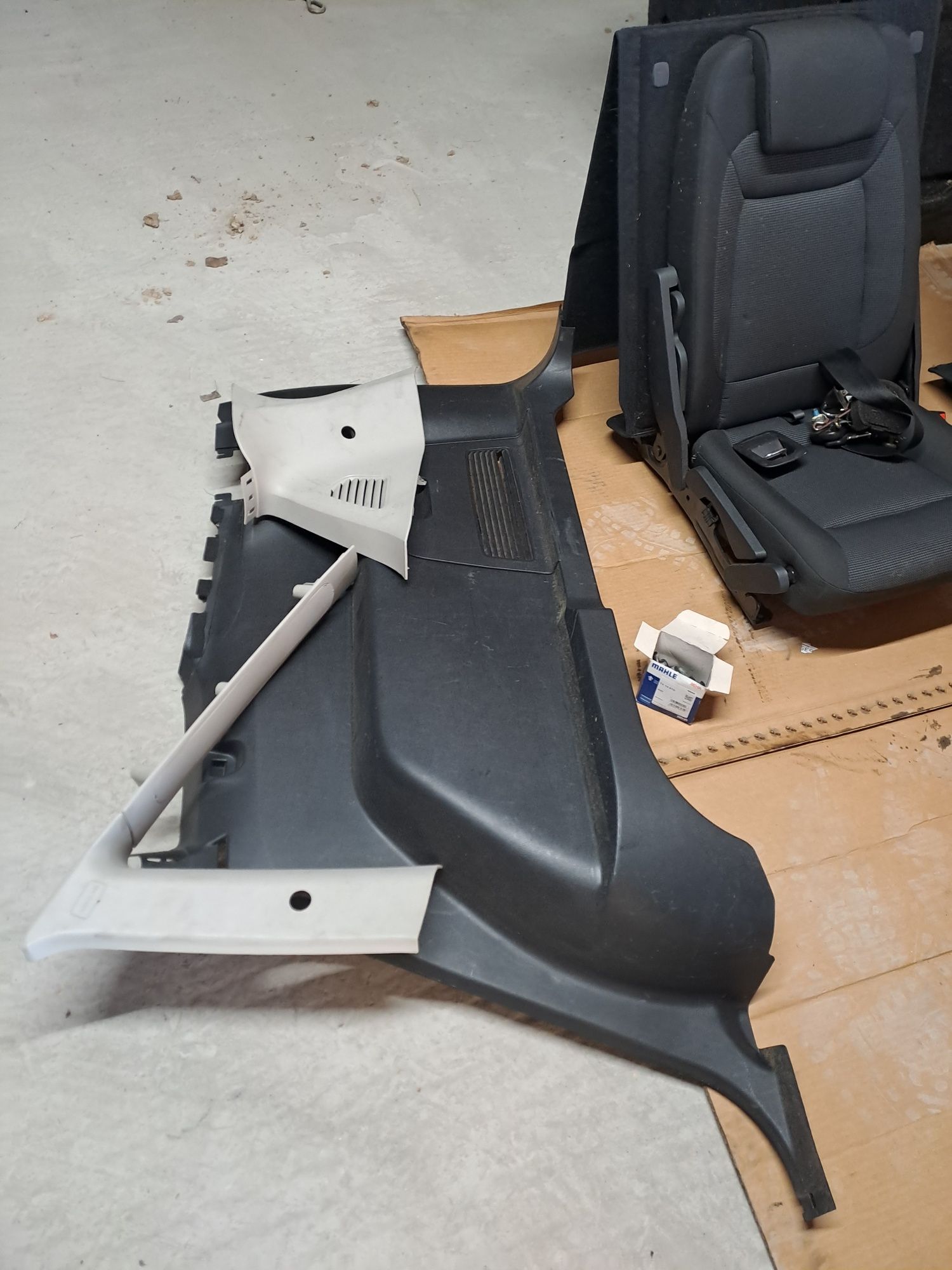 Fotele komplet Ford s-max 7 osób siedzen MK1