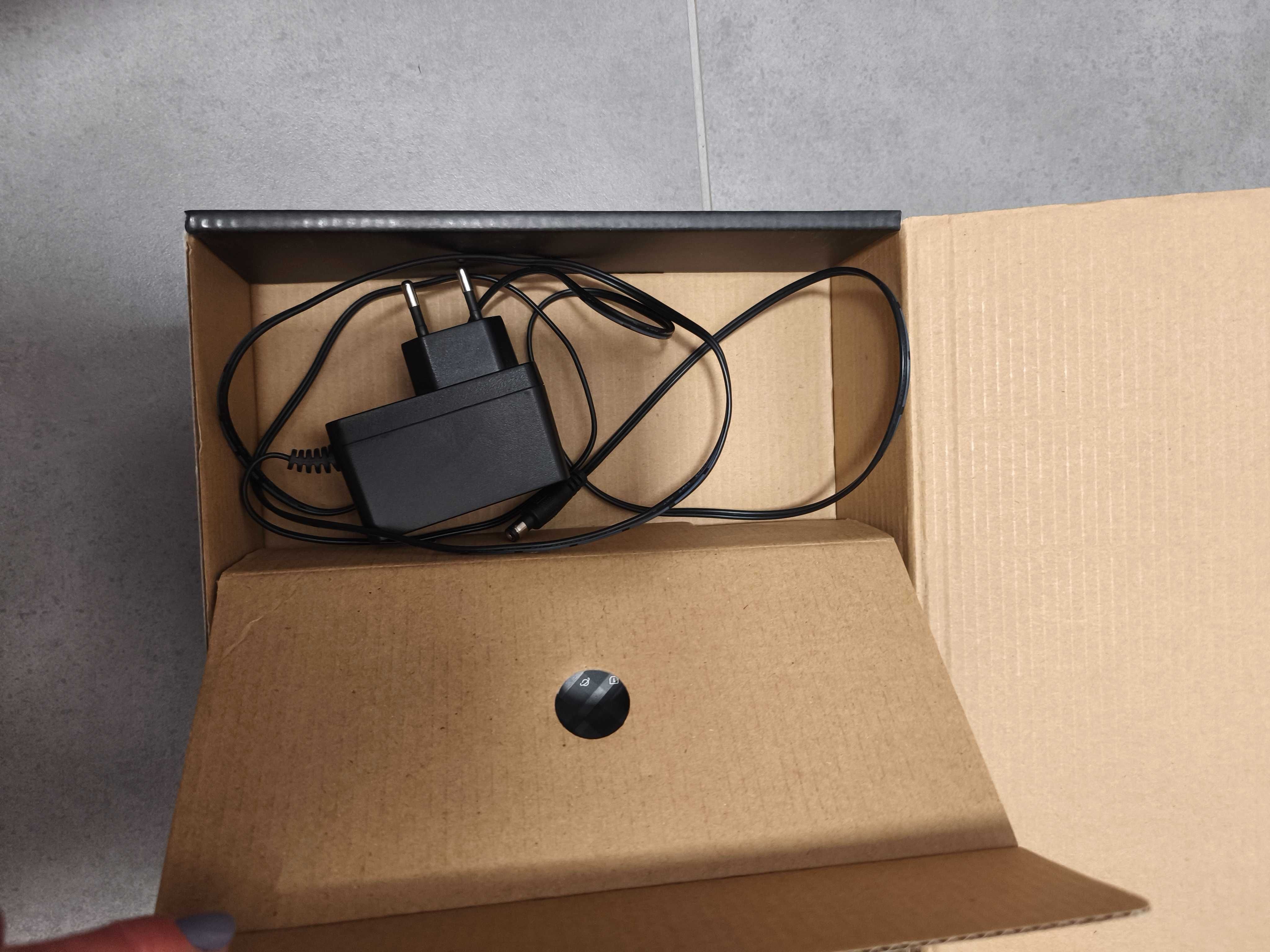 Router ASUS RT-AC51U